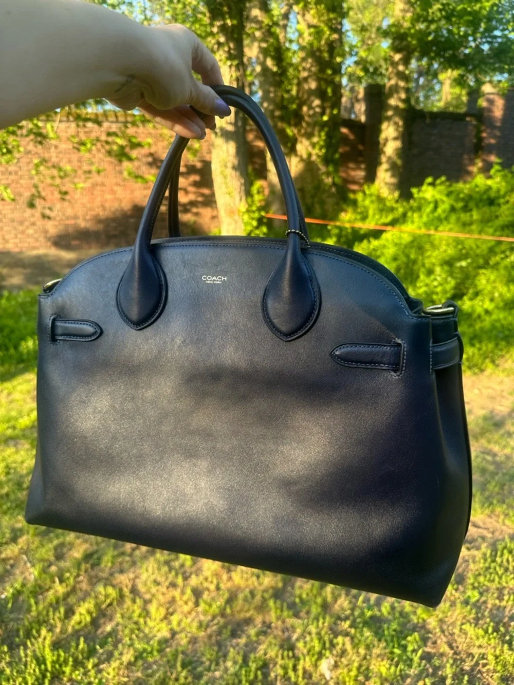 Navy Coach Empire 40 - Picture 5 of 8
